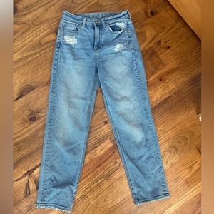 American eagle mom jeans